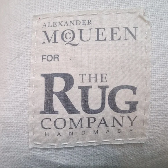 Skull Pattern Throw Pillow - Picture 2 of 4